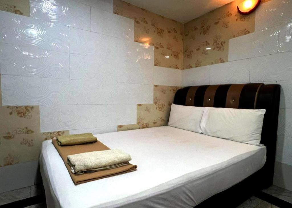 Putra Heights New Wave Hotel Subang Jaya Esterno foto