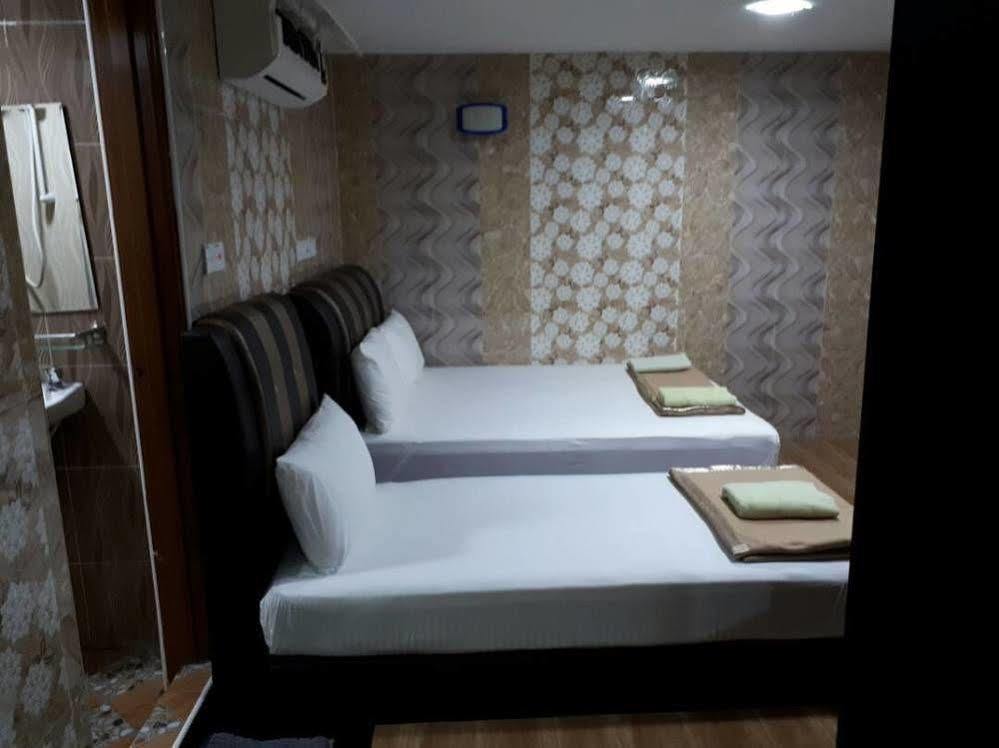 Putra Heights New Wave Hotel Subang Jaya Esterno foto